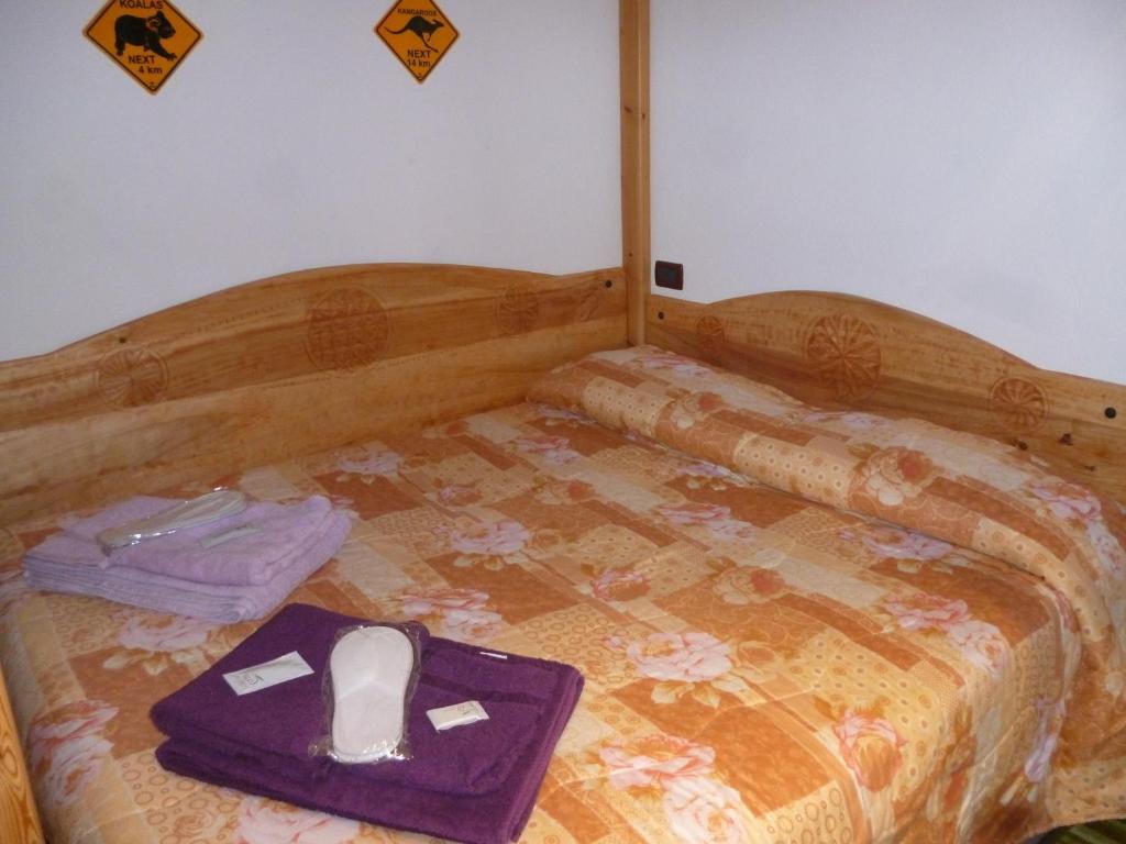 B&B Pisolo E I Persi Pien Roccasparvera Værelse billede